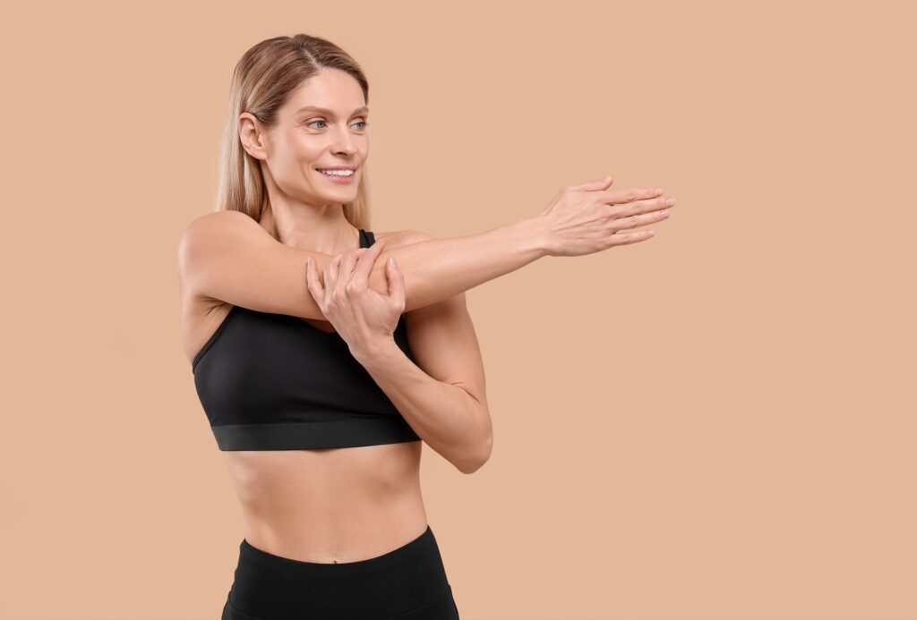 Gerakan “Tarian Siku” yang Bikin Tendon Kembali Muda dalam 14 Hari